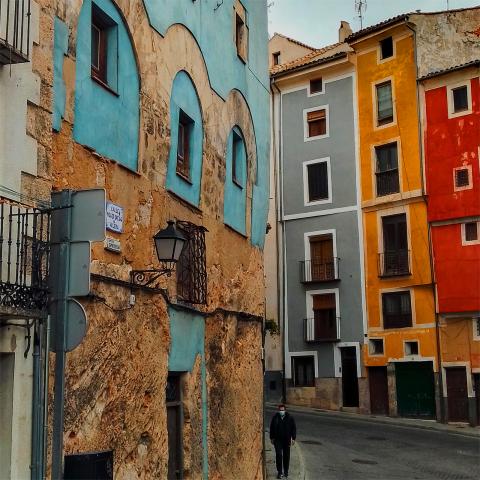 La Torre del Gitano y las Casas de Colores de la Calle Alfonso VIII
