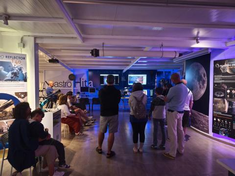 Alumnos en Astrohita